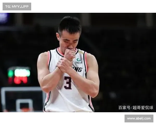 探秘杨皓喆的赛场魔法:不看人传球如何改变比赛节奏(杨皓喆训练) 探秘杨皓喆的赛场魔法:不看人传球如何改变比赛节奏(杨皓喆训练)