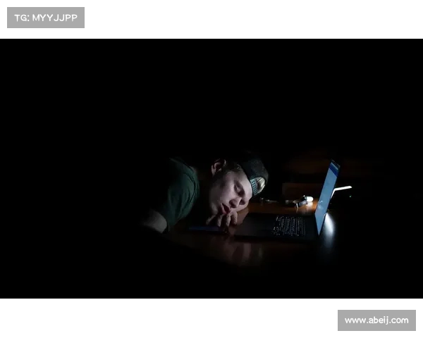 网吧未尽巡场责任致男子通宵上网后死亡?最新调查与官方声明公布 网吧未尽巡场责任致男子通宵上网后死亡?最新调查与官方声明公布